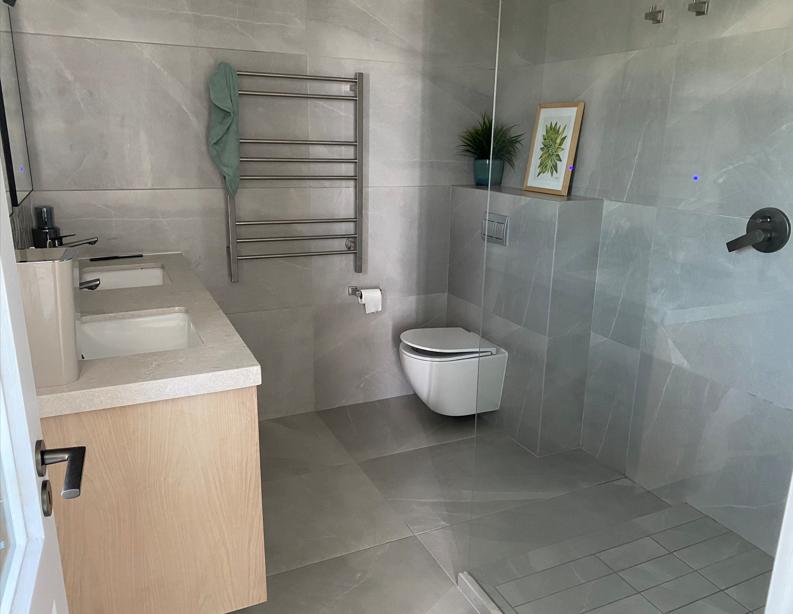 To Let 3 Bedroom Property for Rent in Dolphin Beach Western Cape